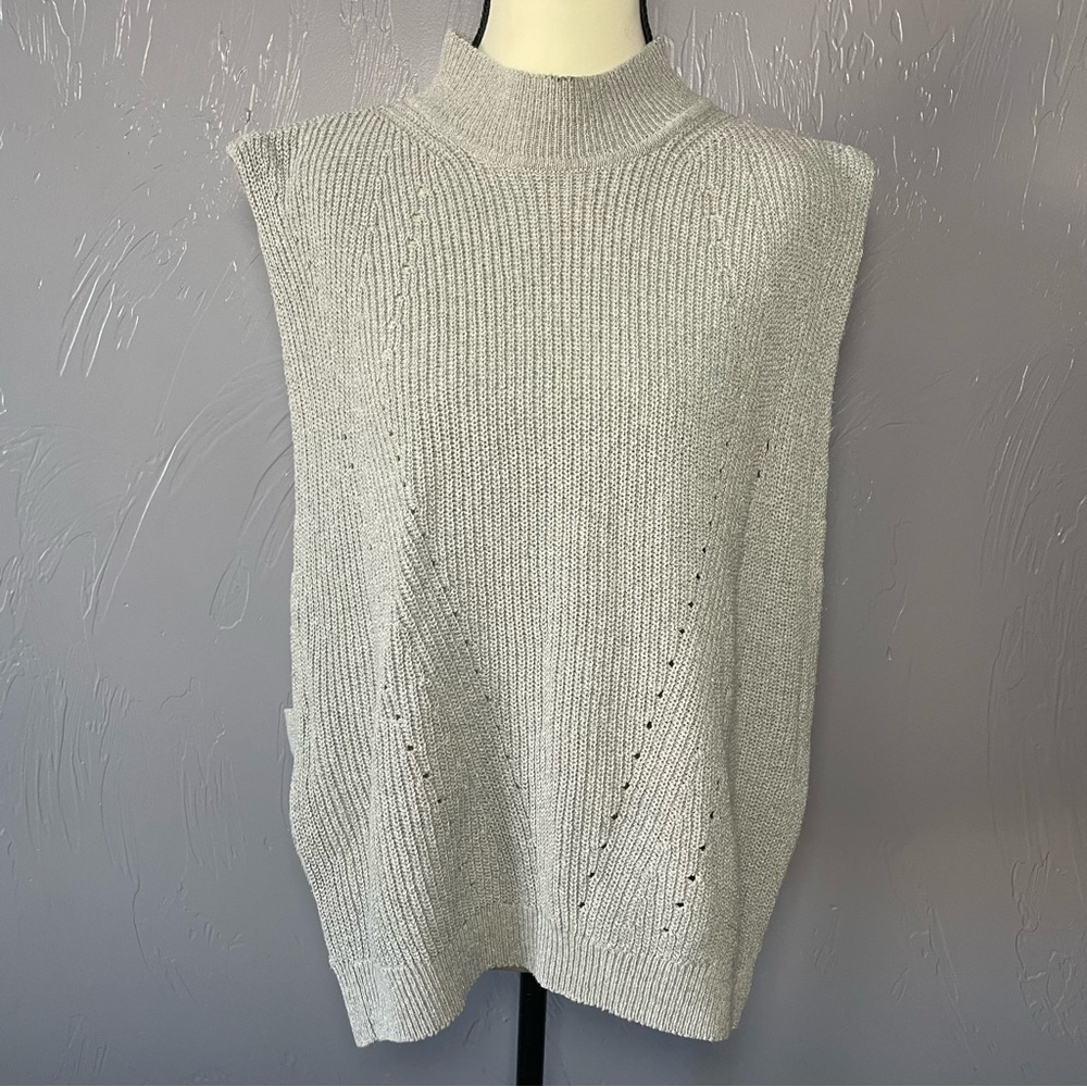 Pilcro Anthropology Mock Neck Layering Sweater Vest Grey Open Side with Button - Picture 5 of 10